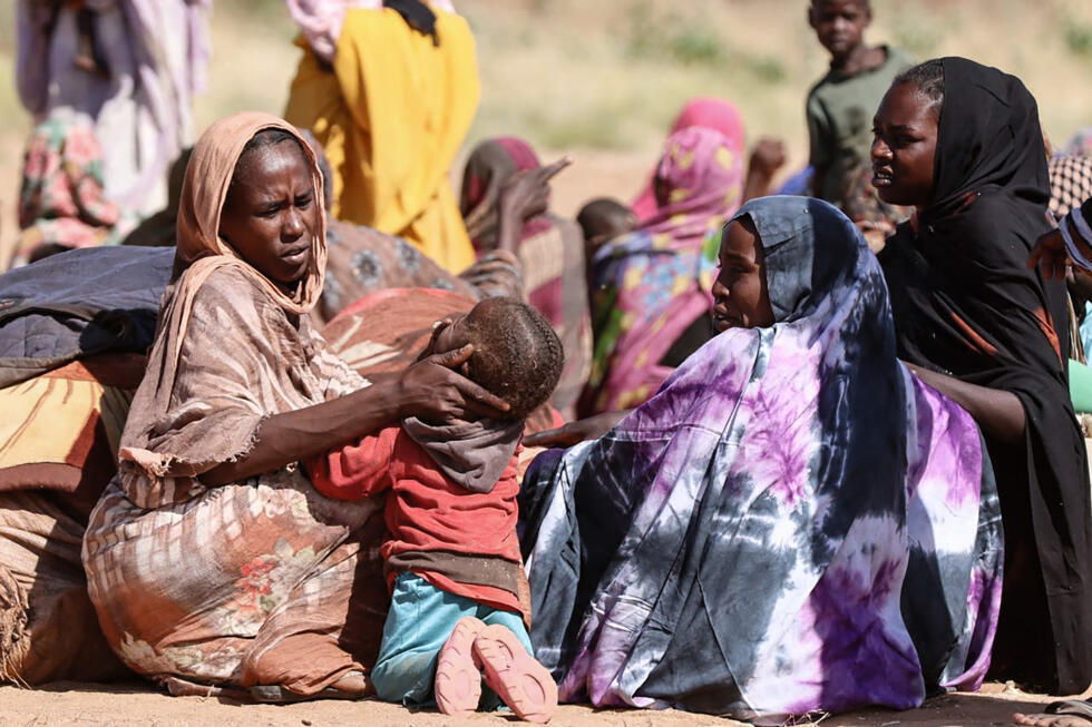 Mujeres sudanesas desplazadas en un campamento cerca de Tawila en Darfur Norte, el 11 de febrero de 2025. Según la ONU, 612 millones de mujeres vivían en 2023 a menos de 50 km de alguno de los 170 conflictos armados que se registraban en el planeta, un 54% más que en 2010