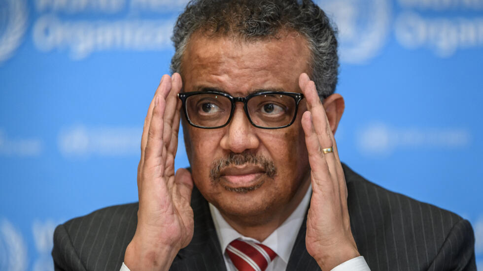 El director general de la Organización Mundial de la Salud (OMS), Tedros Adhanom Ghebreyesus, durante la comparecencia diaria ante la prensa sobre el virus del covid-19, en Ginebra, el 11 de marzo de 2020