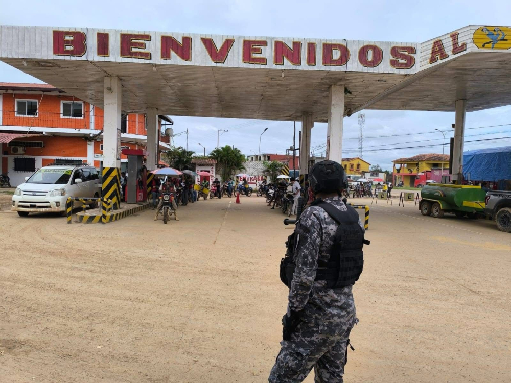 POLICÍA DEL BENI INTENSIFICA OPERATIVOS PARA GARANTIZAR EL ABASTECIMIENTO DE COMBUSTIBLE