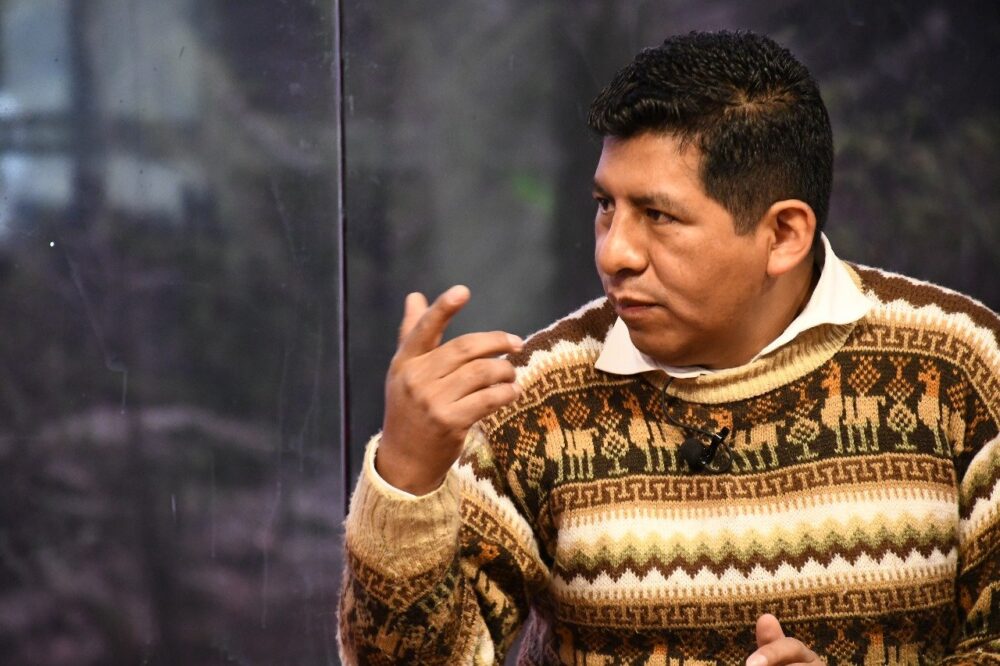 Tahuichi Tahuichi Quispe en entrevista en Piedra, papel y tinta
