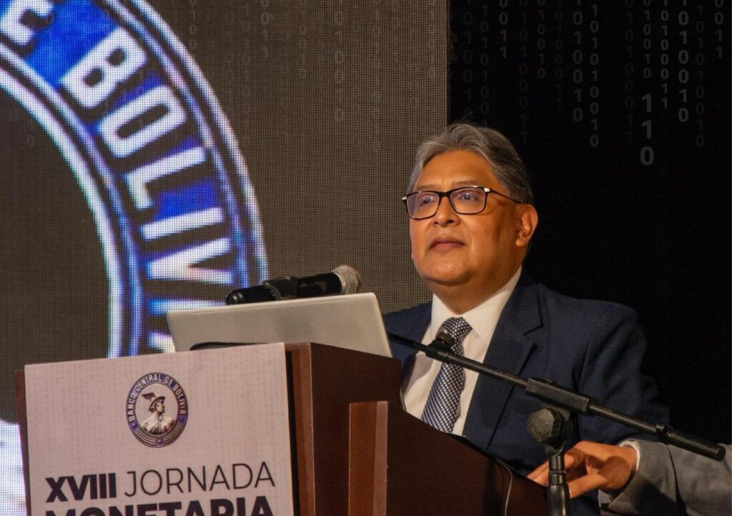 El director del Banco Central de Bolivia (BCB), Edwin Rojas. / Foto: BCB.
