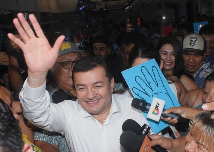 Jhonny Fernández en su arribo a Santa Cruz. / Foto: UCS.
