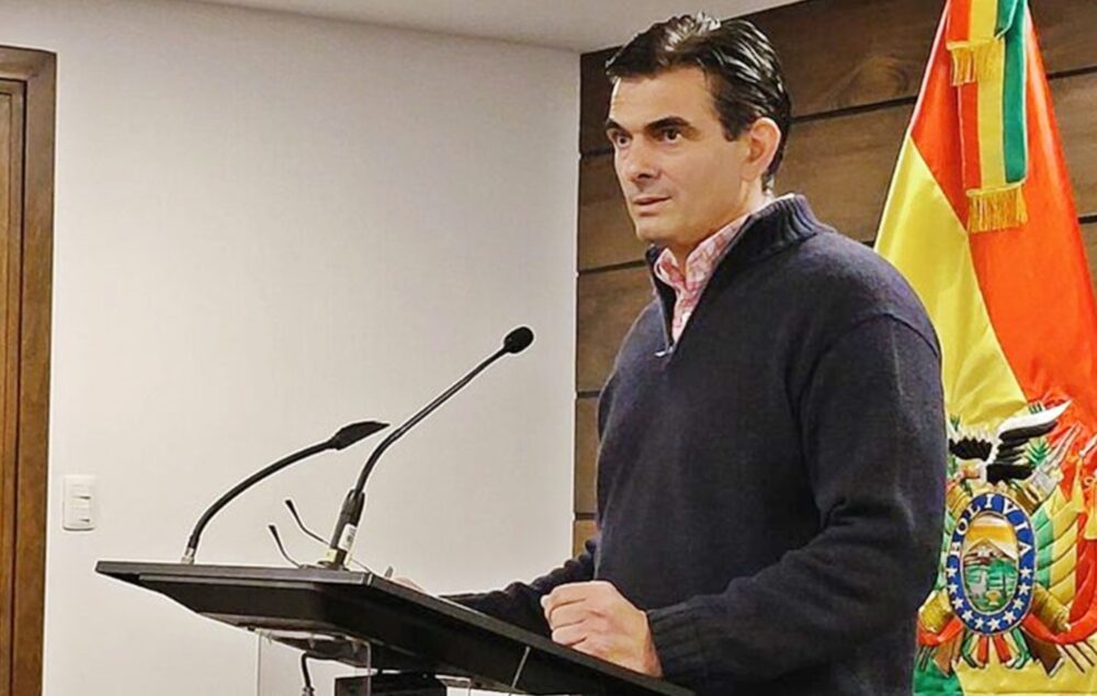 Rodrigo Paz apoya a productores, empresarios y comerciantes “amenazados” por disposición confiscatoria | El Deber