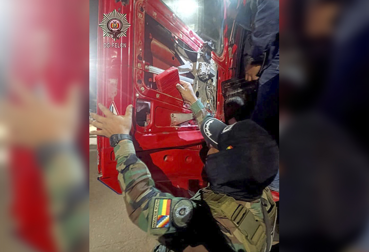 Encuentran droga en camión que iba a Paraguay/ foto: Felcn