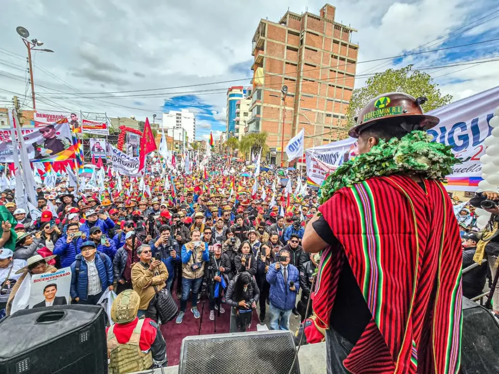 Andrónico Rodríguez en la avenida 6 de Agosto de Oruro.