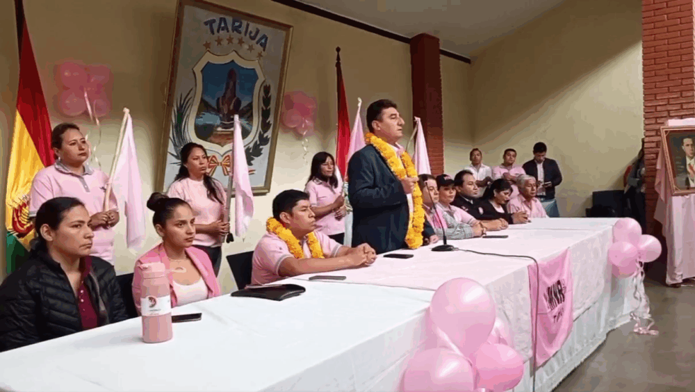 El jefe nacional del MNR, Jhonny Torrez, en un acto de su partido. Foto: Archivo
