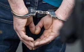 Detenido, imagen referencial