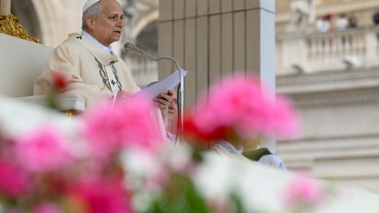 Misa por el inicio del Ministerio Petrino del Obispo de Roma León XIV