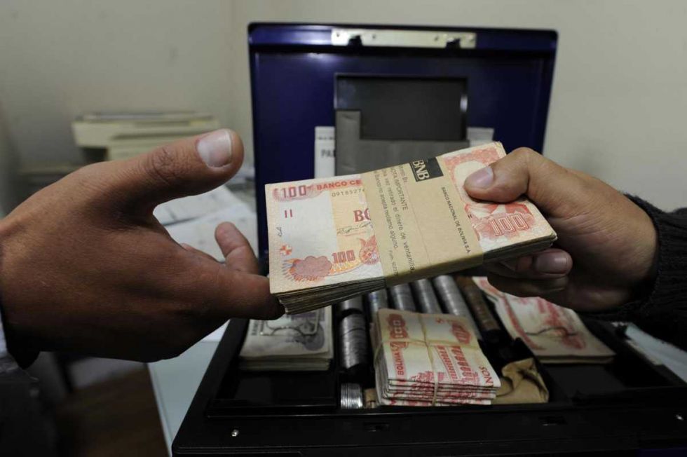 ¿Cómo proteger tu dinero en tiempos de crisis económica?