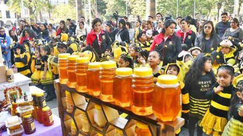 Feria Apícola con 300 expositores por el Día Mundial de las Abejas