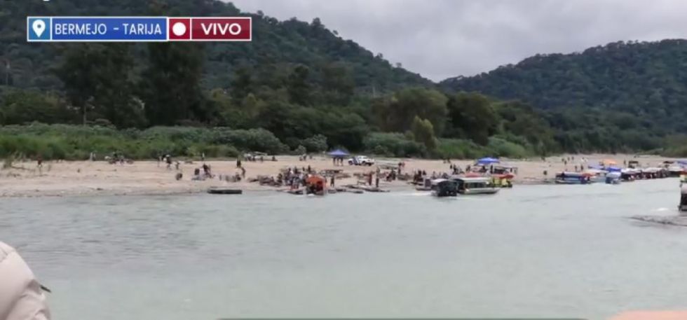 FFAA incauta fideo de contrabando camuflado entre papel higiénico en la frontera con Argentina