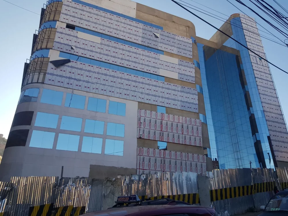 La construcción del Hospital San Antonio. FOTO: Javier Escalier