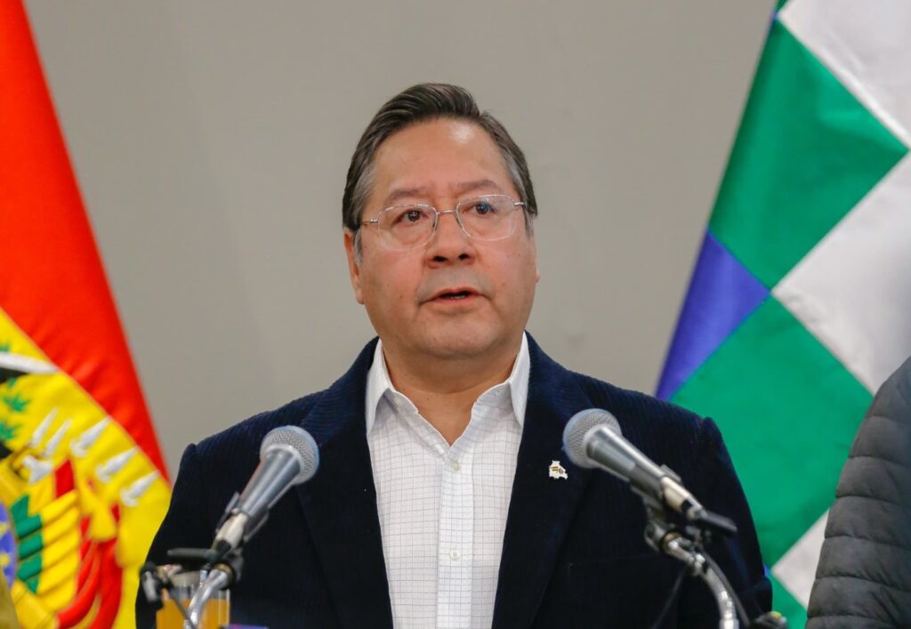 El presidente Luis Arce en una declaración de prensa. / Foto: Presidencia. 