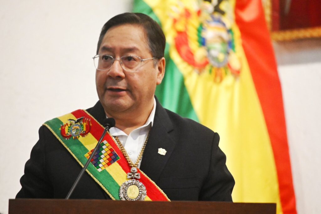 El presidente Luis Arce en un acto protocolar. / Foto: Presidencia.