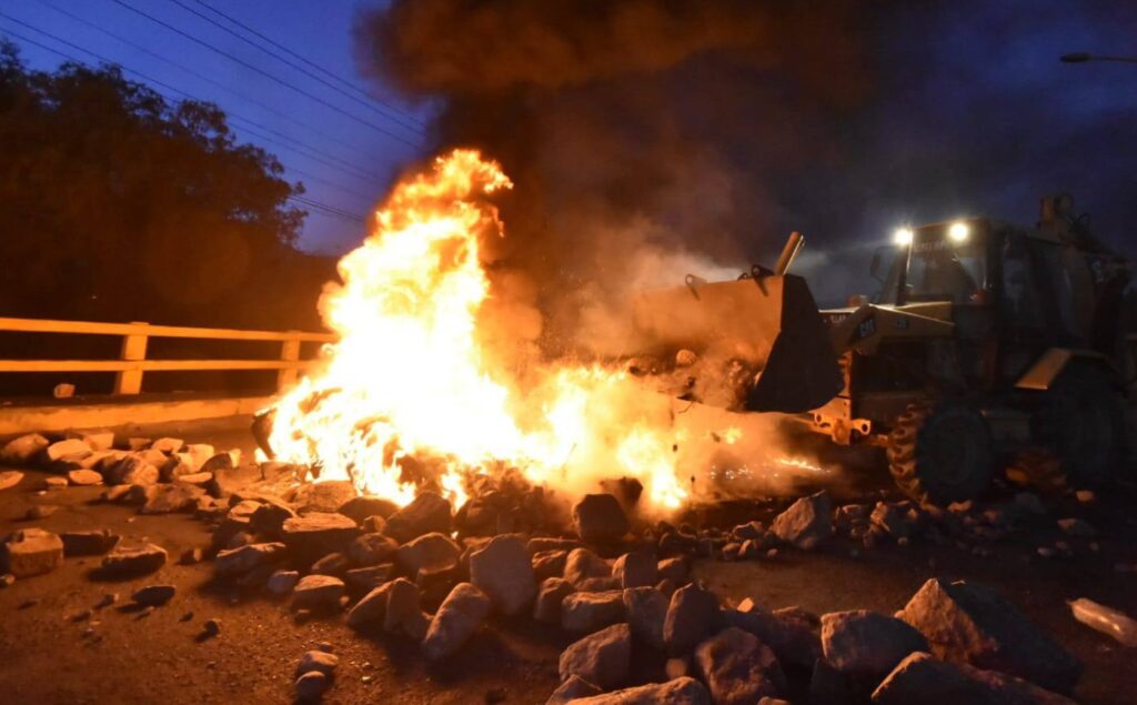 Un punto de bloqueo despejado el fin de semana en Vinto. / Foto: Opinión.