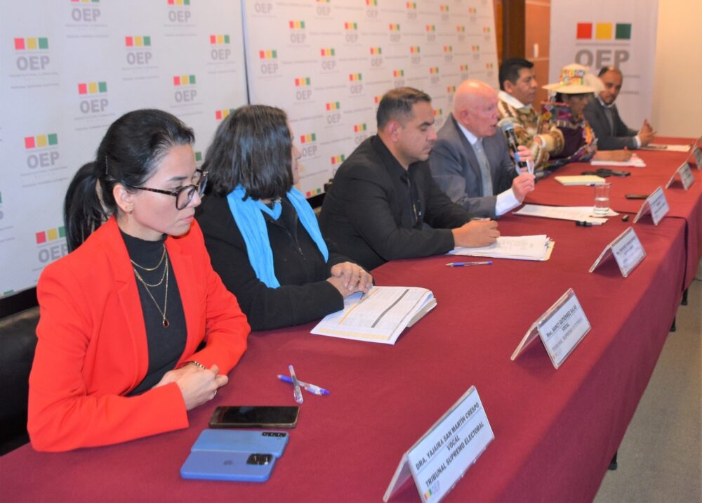 Sala plena del TSE anuncia la convocatoria a las elecciones generales.
