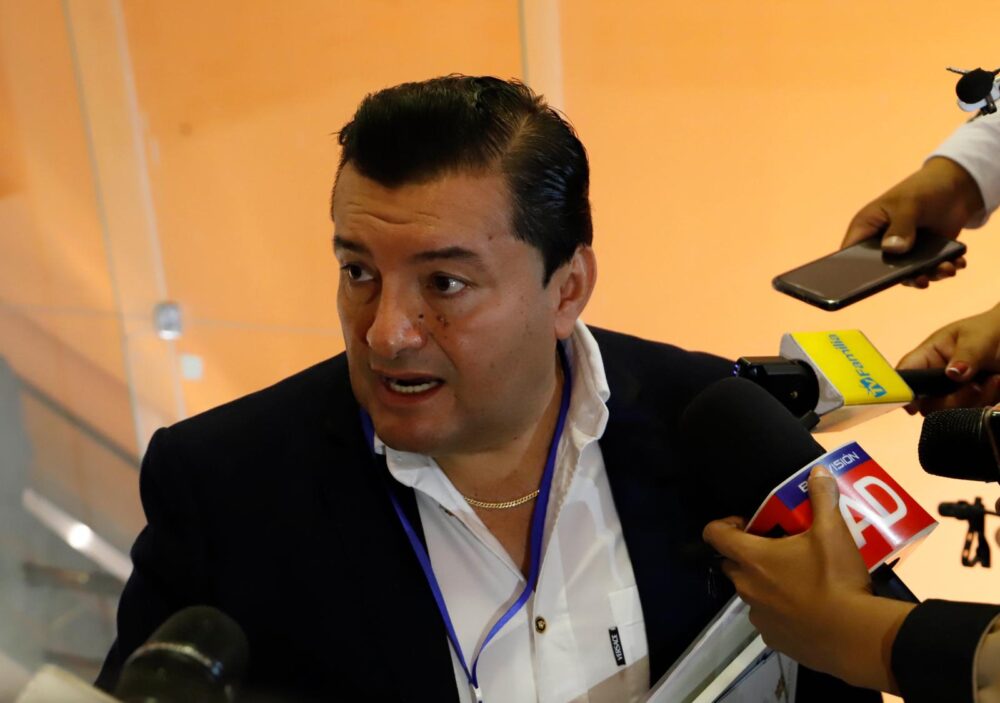 El alcalde de Santa Cruz, Jhonny Fernández.