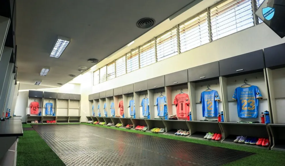 El uniforme del primer plantel en el Siles. Foto: Club Bolívar.