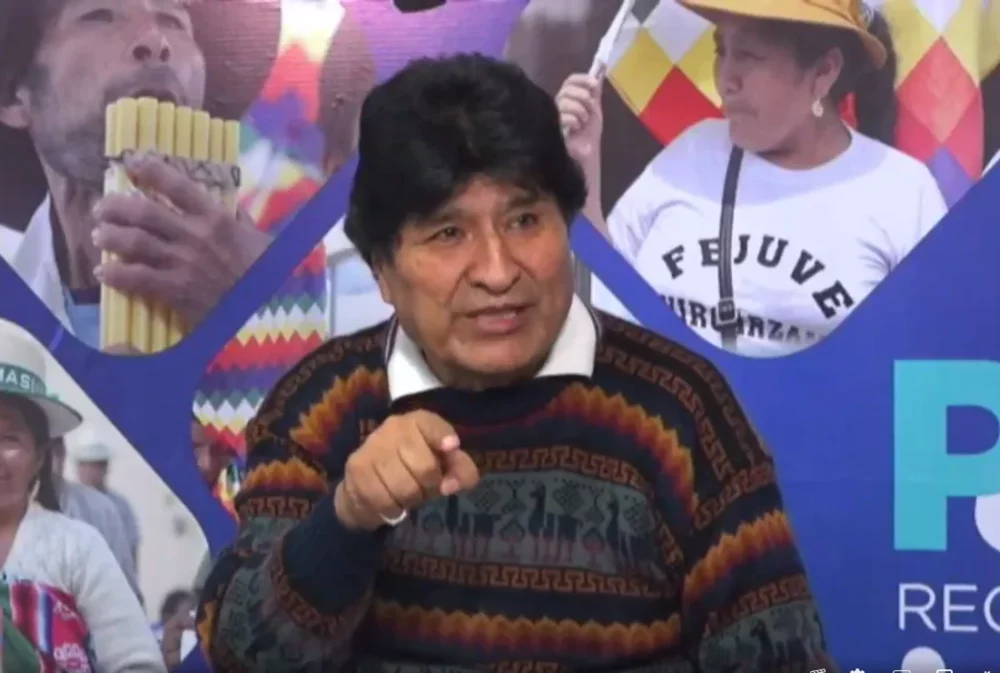 El expresidente Evo Morales participa en su programa dominical.