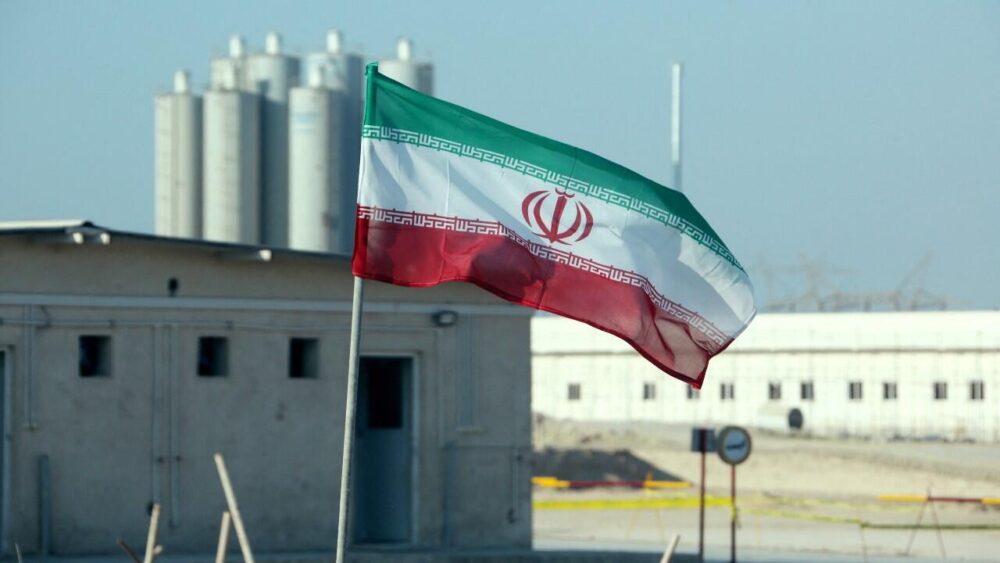OIEA: Irán aumentó en un 50% producción de uranio enriquecido; Teherán lo rechaza