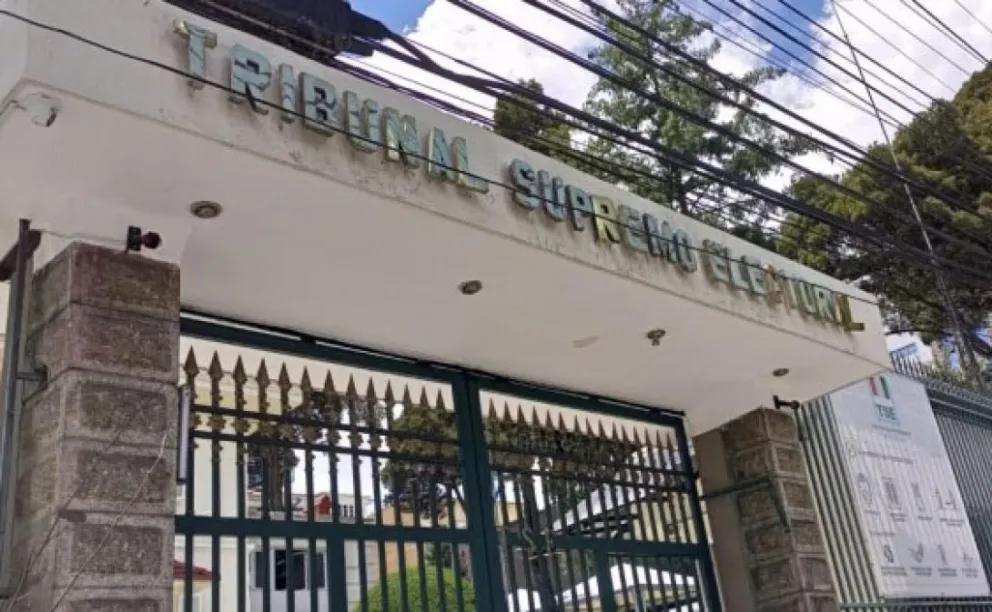 Fachada del Tribunal Supremo Electoral, en la ciudad de La Paz. Foto: TSE