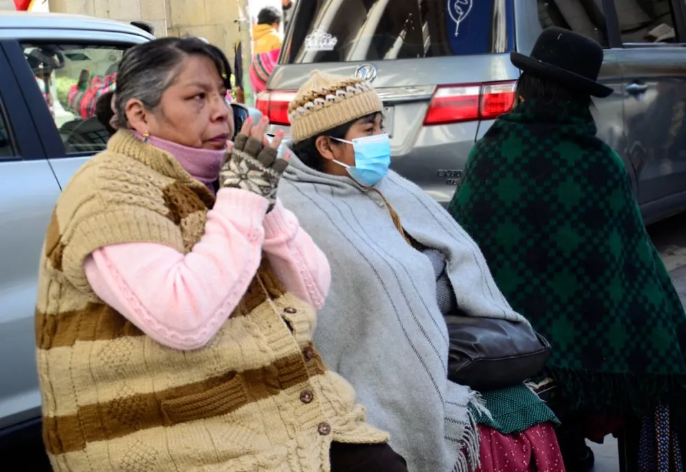 El frío arrecia y autoridades piden a la población abrigo y una alimentación variada. Foto: ABI