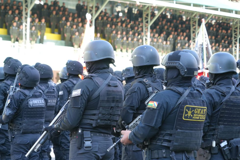 Efectivos de la Policía Boliviana en un acto oficial. 