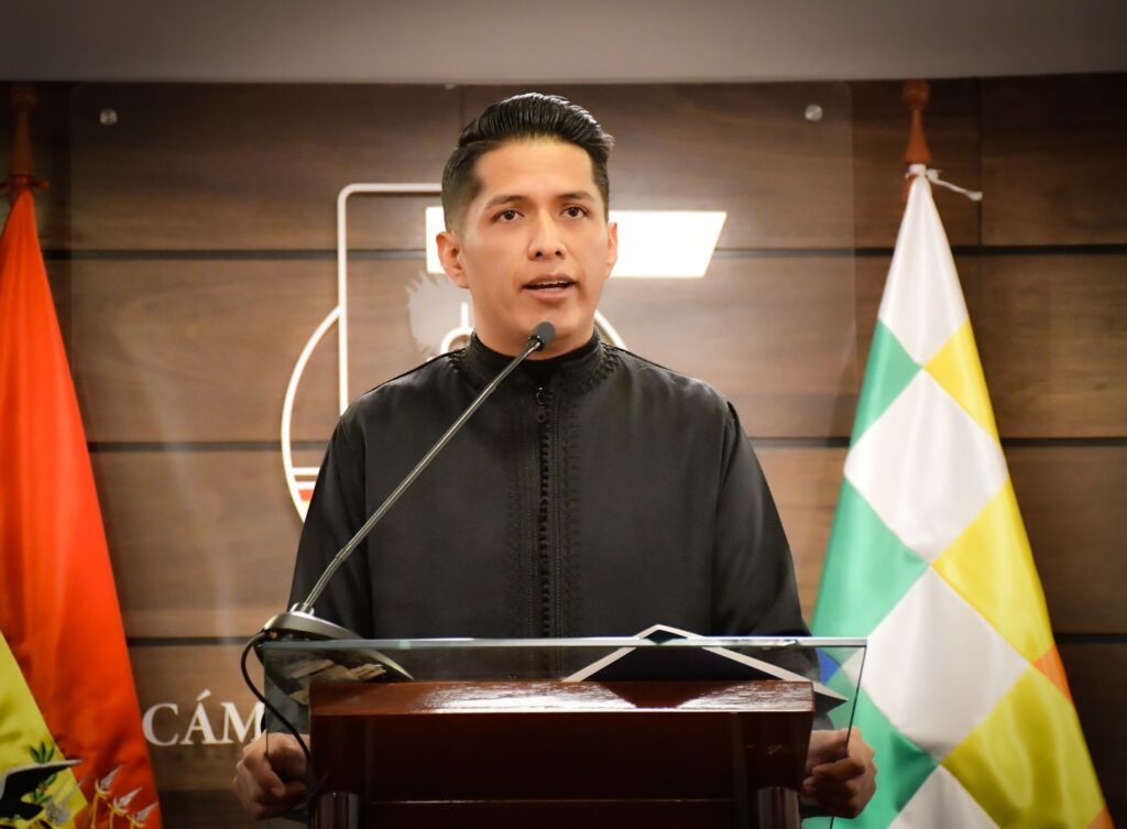 El candidato y presidente del Senado, Andrónico Rodríguez.. / Foto: Senado.