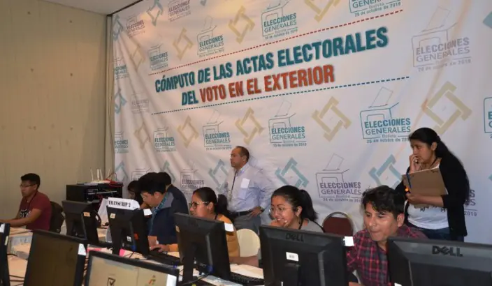 El cómputo de votos en una anterior elección. /  Foto: Archivo.