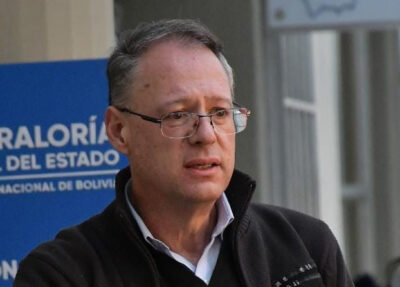 Jaime Dunn presenta la solvencia fiscal y pide que su caso se resuelva en 24 horas y no en 15 días