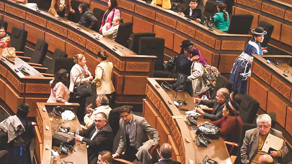 Tercera sesión ordinaria de la Asamblea Legislativa, ayer. / APG