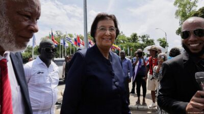Parlamento de Surinam elige a la primera mujer presidenta