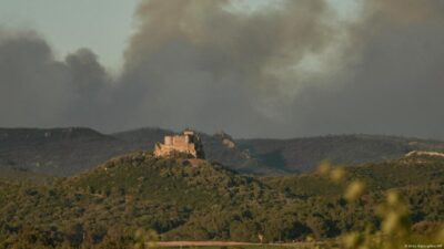 Incendio en Francia destruye 2.000 hectáreas de bosque