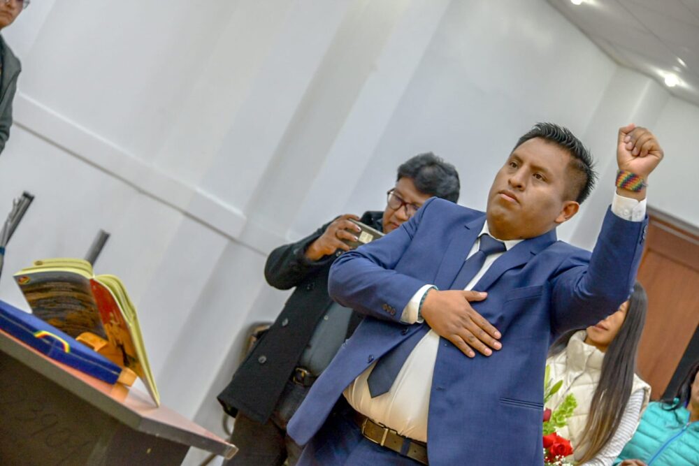 Wilber Laura asume como director de la Lotería Nacional