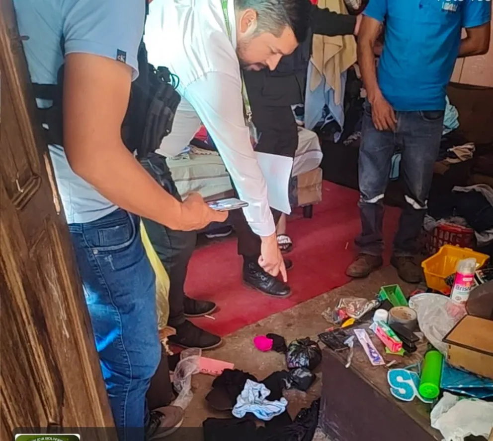 El allanamiento donde se encontró el material pornográfico. Foto: Policía Boliviana
