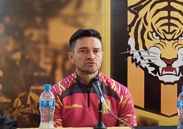 Joaquín Monasterio ya está en el Tigre.