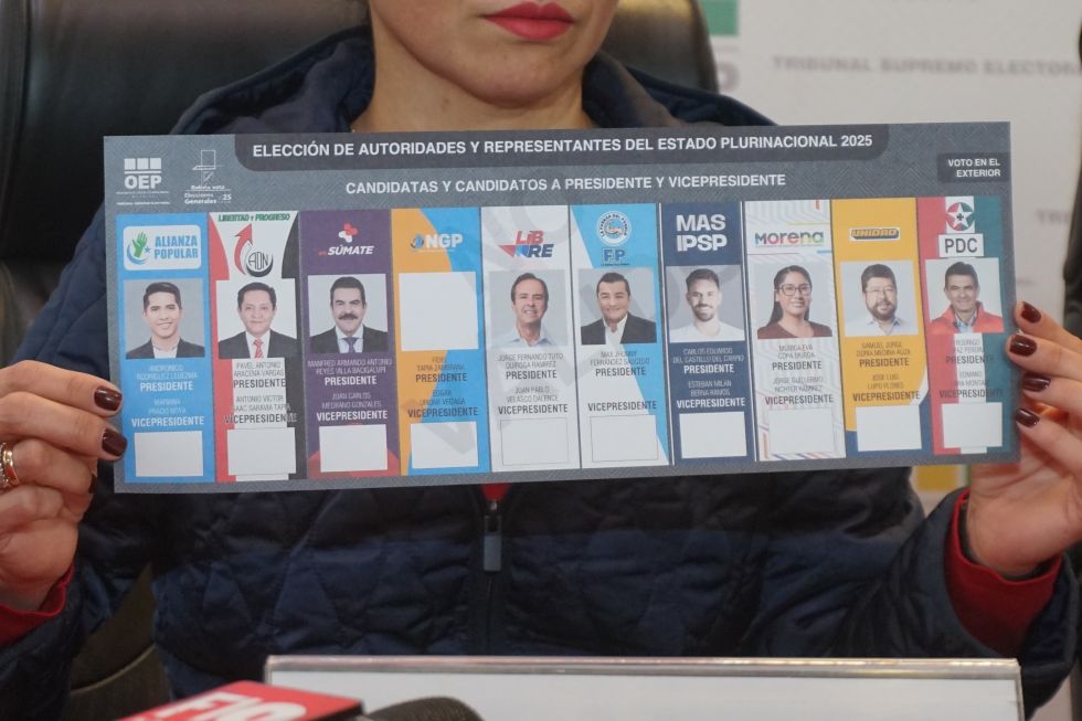 Uno de los modelos presentados de la papeleta electroal. 