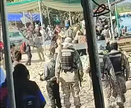 El momento del enfrentamiento en la frontera con Argentina. Foto: RRSS.