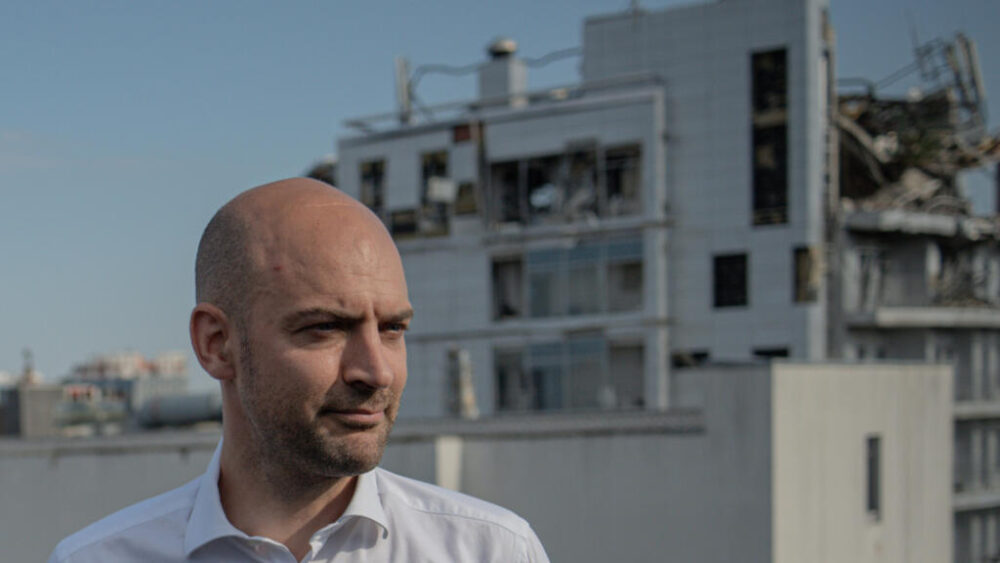 El ministro de Relaciones Exteriores de Francia, Jean-Noël Barrot, el 22 de julio de 2025 en la ciudad ucraniana de Járkov