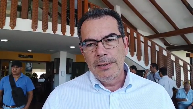 Gobernador Mario Aguilera