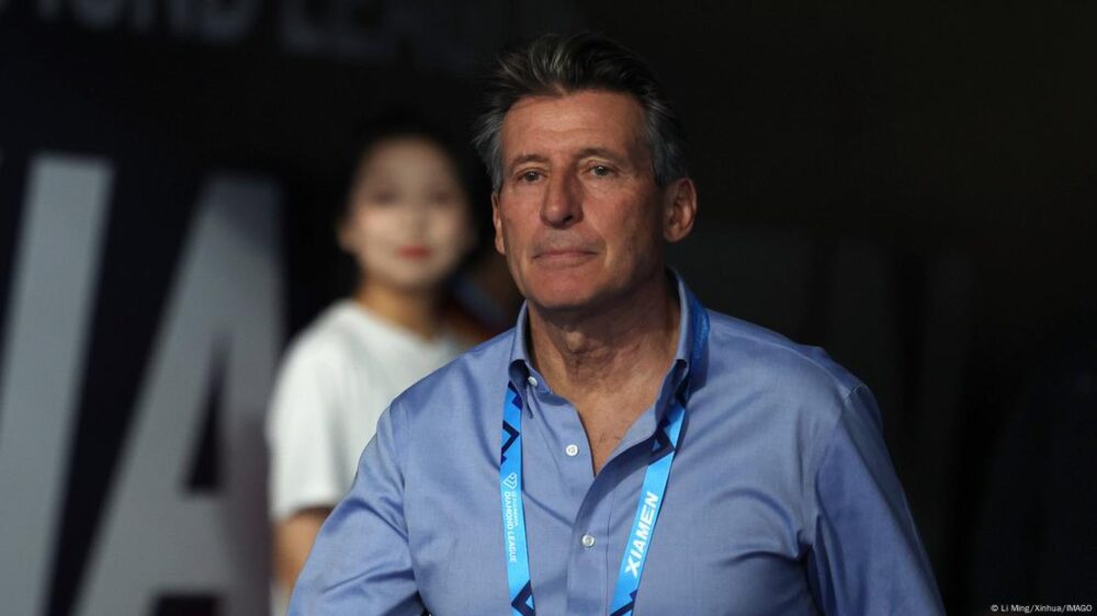 "En la élite, para competir en categoría femenina hay que ser biológicamente mujer", sostuvo el presidente de World Athletics, Sebastian Coe (imagen de archivo)