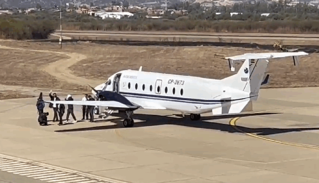 El avión que transportó a Jorge Tuto Quiroga. / Foto: eju.tv