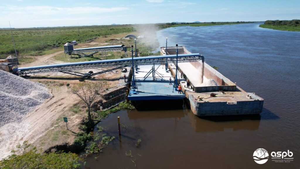 Las operaciones en Puerto Busch. / Foto. ASPB