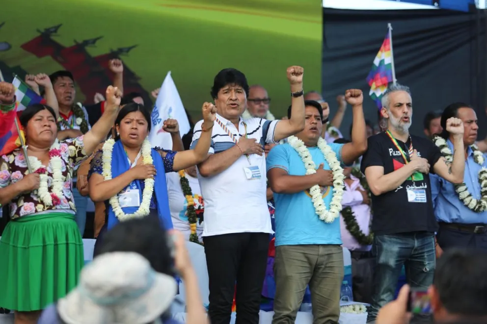 Evo Morales en la clausura de RUNASUR, en el Chapare. Fuente: Radio Kawsachun Coca