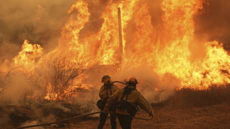 Tierra quemada: incendios fuera de control devoran California (IMPACTANTES IMÁGENES)