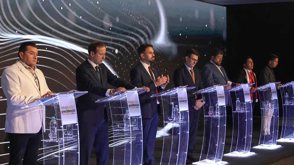 Candidatos, en el debate presidencial, realizado este viernes. APG