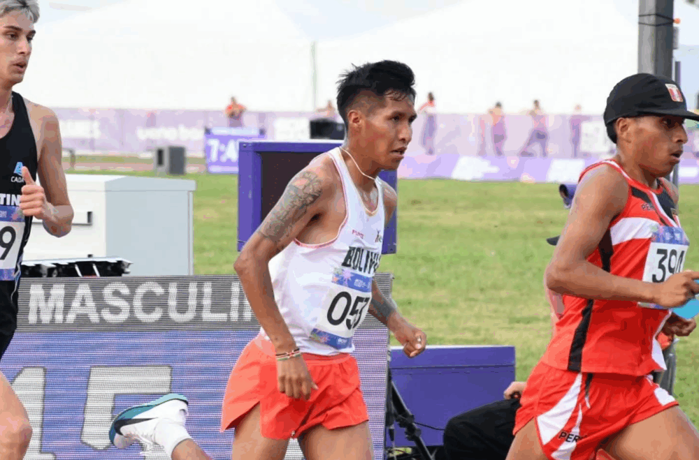Ninavia en plena competencia en Paraguay. Foto. Comité Olímpico Boliviano 