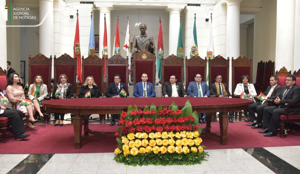 Magistrados del Órgano Judicial y otras autoridades en un acto anterior. 