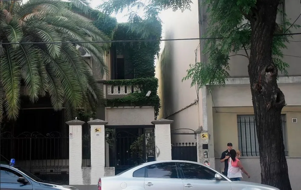 El frontis de la casa una de las casas en la que vivió Evo Morales en Buenos Aires Foto: Infobae