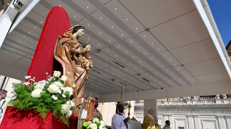 Imagen de la Virgen María 